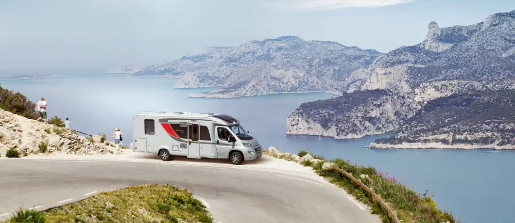 aussicht wohnmobil anhöhe kurve nexxo silver