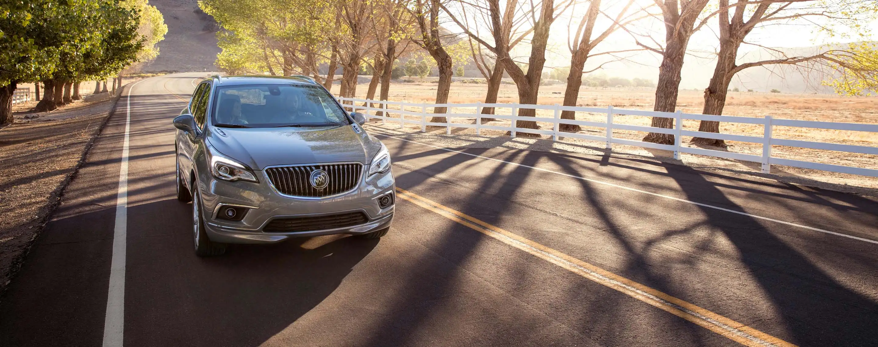 mietwagen auf landstraße