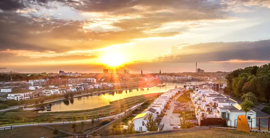 Panorama von Dortmund bei Sonnenuntergang