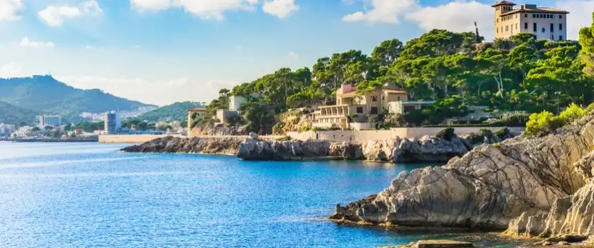 cala-ratjada-mallorca-fotolia-105403831 cala ratjada mallorca fotolia 105403831