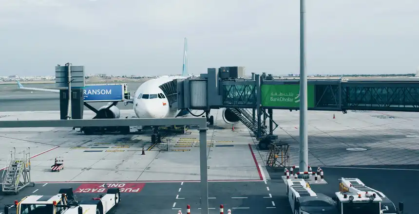 b31d3cc676ec-flughafen-maskat-oman Flughafen Maskat im Oman