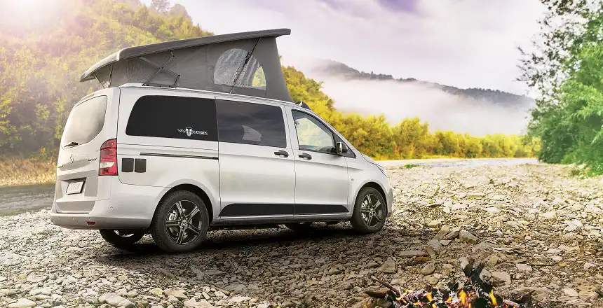 fahrzeugbeispiel-campervan-vany-class vantourer mit aufstelldach und Hubbett, bulli, campervan, campingbus