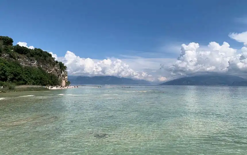 Blick von Sirmione auf den Gardasee