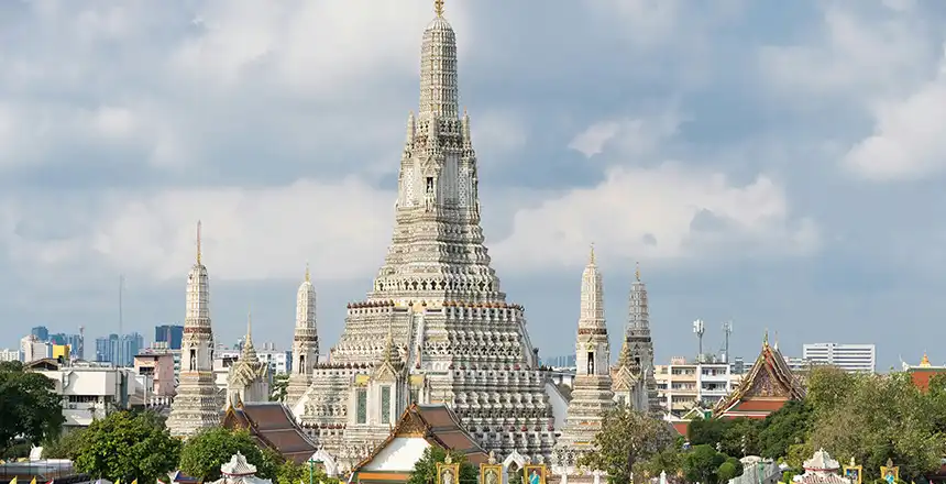 ef9e6abe77e3-wat-arun-bangkok-thailand wat arun bangkok thailand