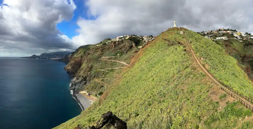 cristo-rei-statue, ponta do garajau, madeira portugal