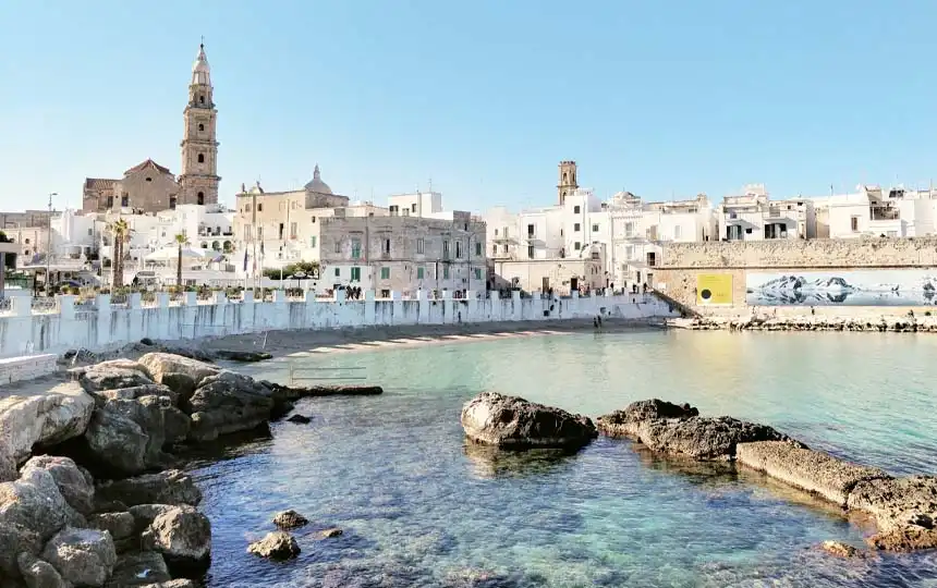 Stadtansicht von Monopoli in Süditalien