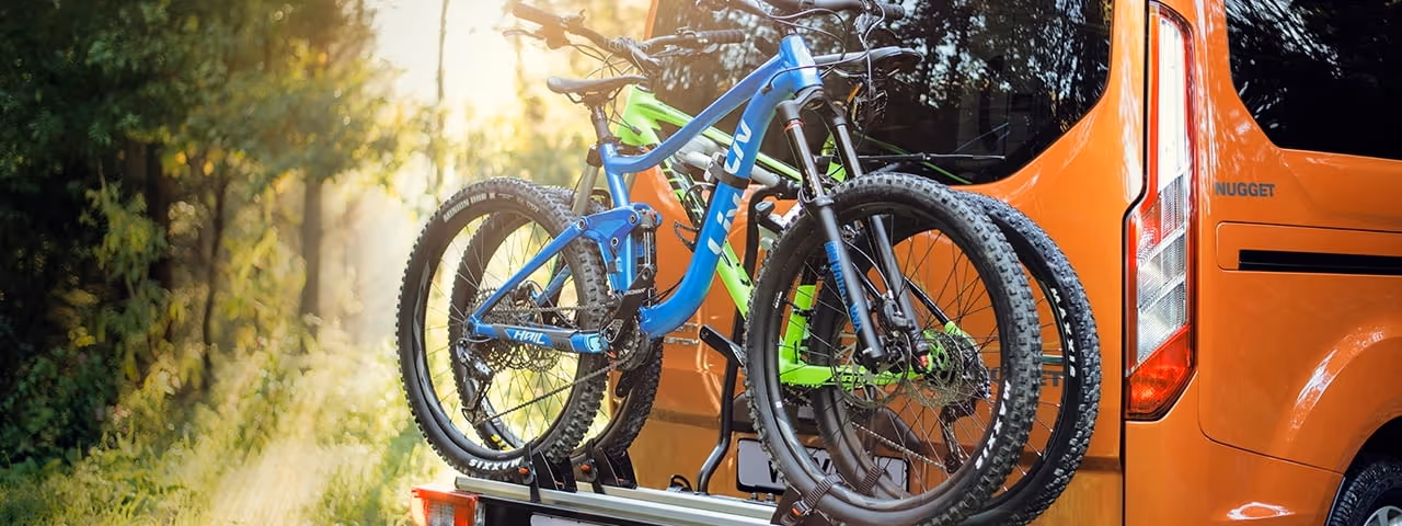 campervan, nugget heck mit fahrradträger
