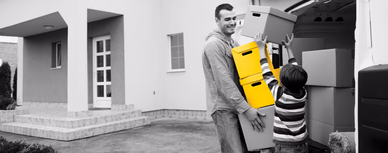 hertz umzugstransporter gelber karton