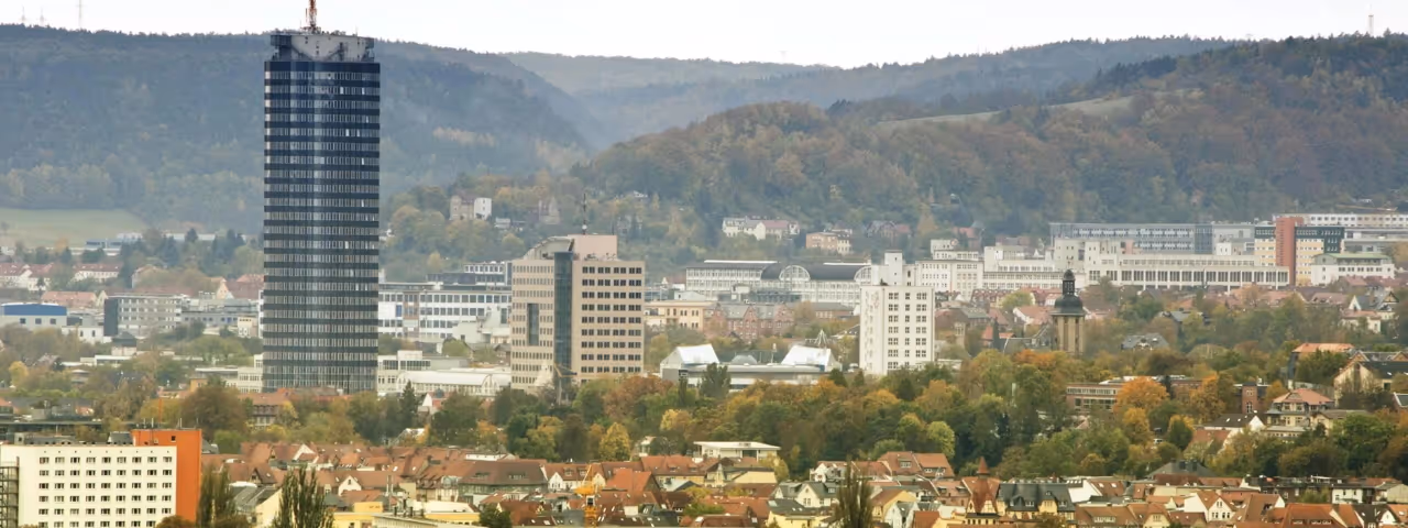 adac autovermietung jena istock 000018256720