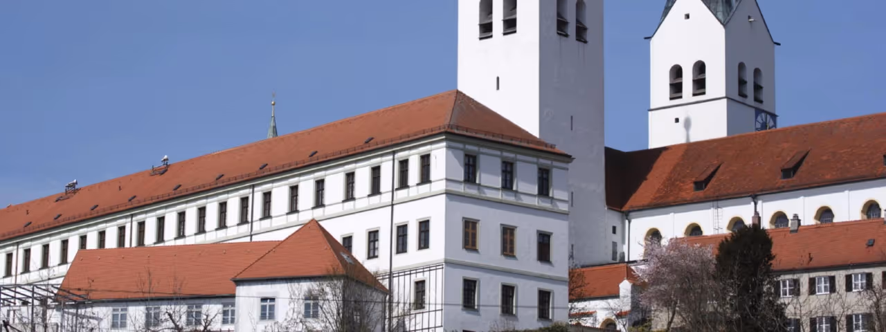 adac autovermietung freising istock 000005987789