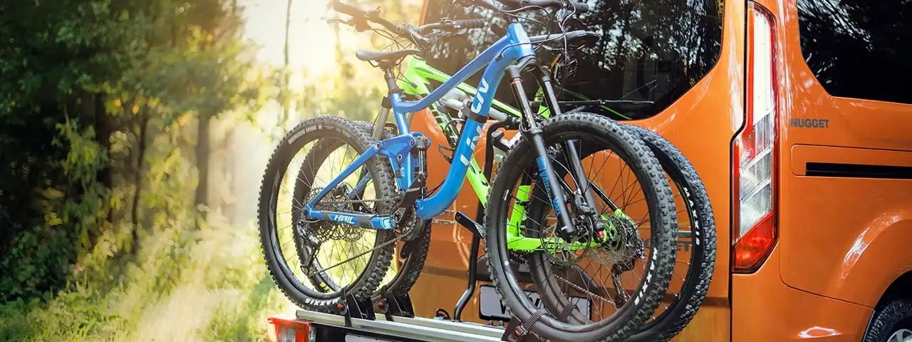 campervan, nugget heck mit fahrradträger