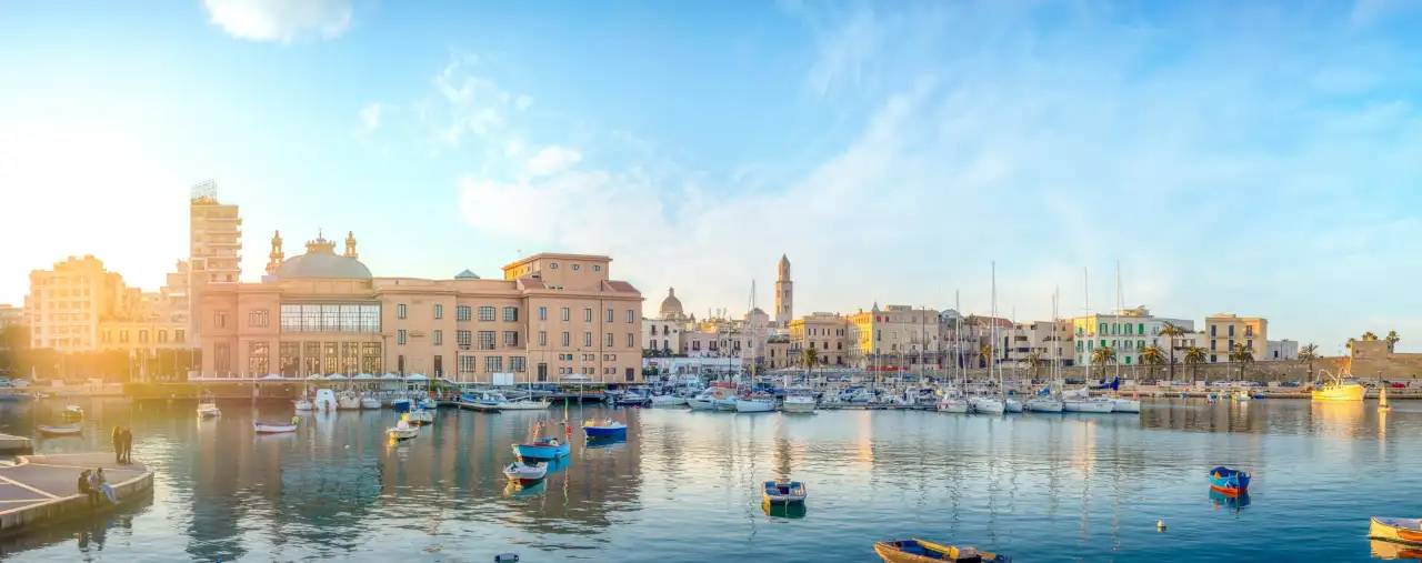 Hafen von Bari, Italien