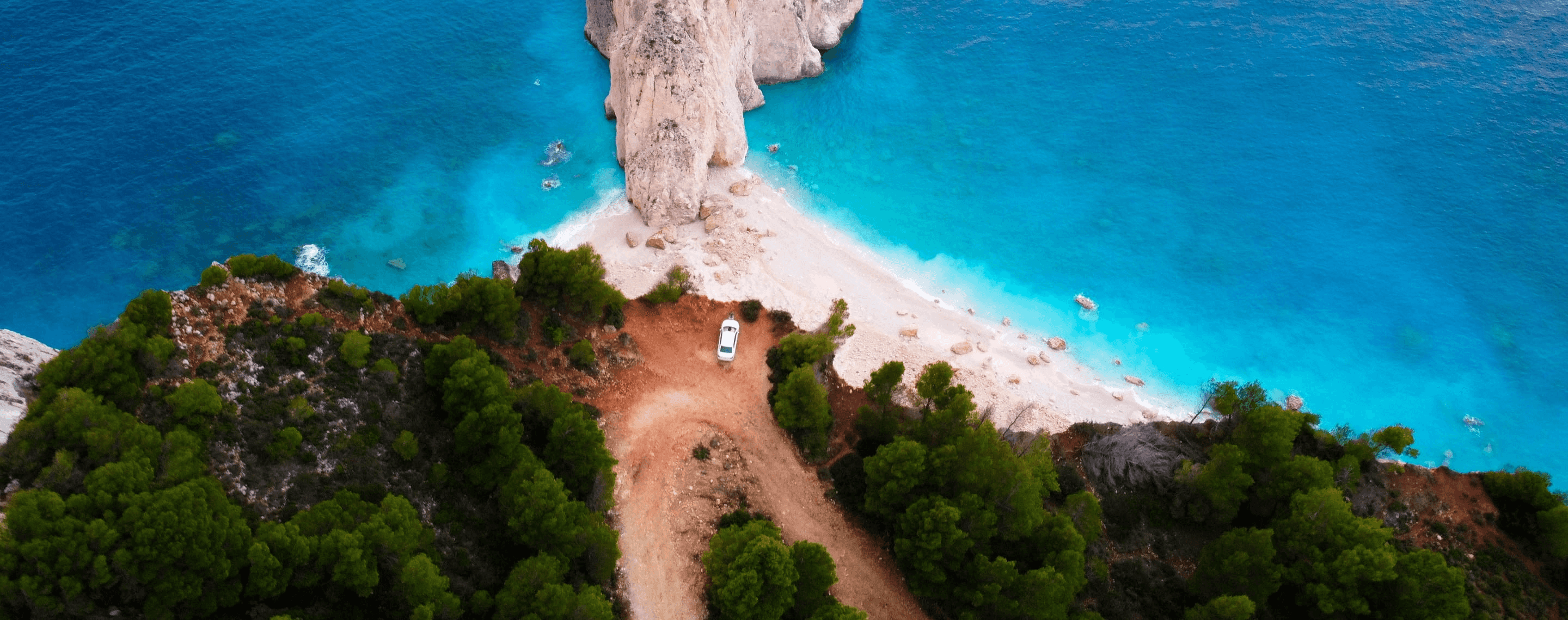 Aussichtspunkt auf Zakynthos mit Blick auf die Myzithres Felsen