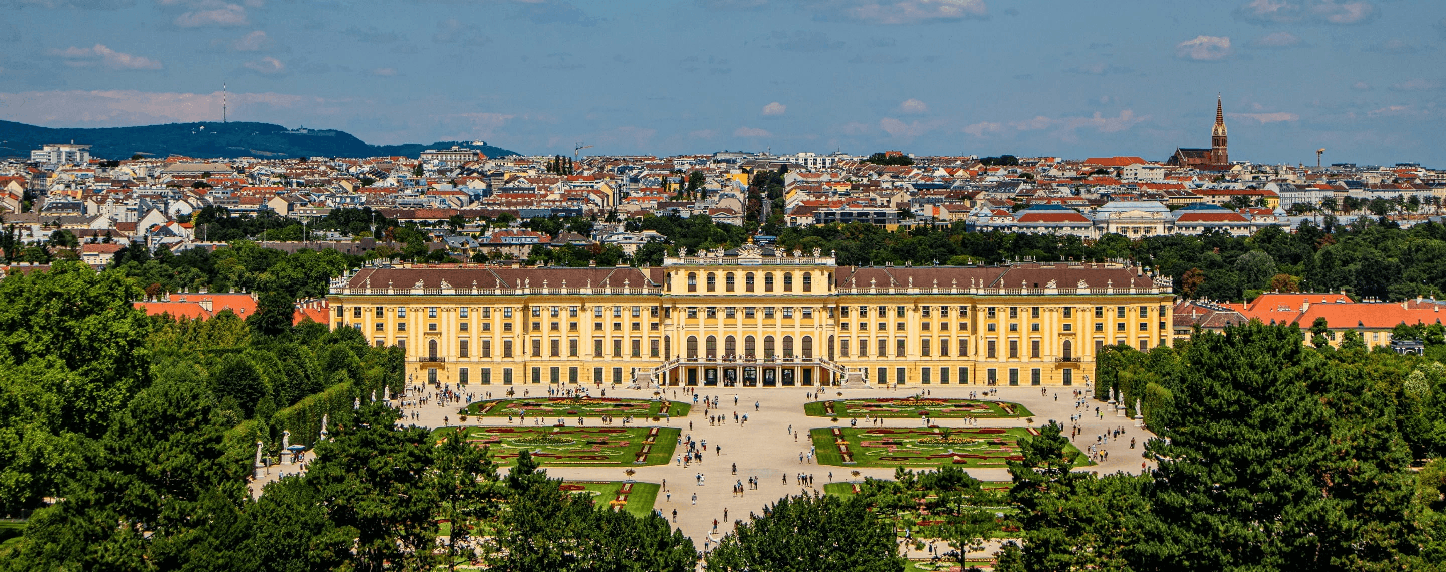 Panorama von Wien mit Schloss Schönbrunn